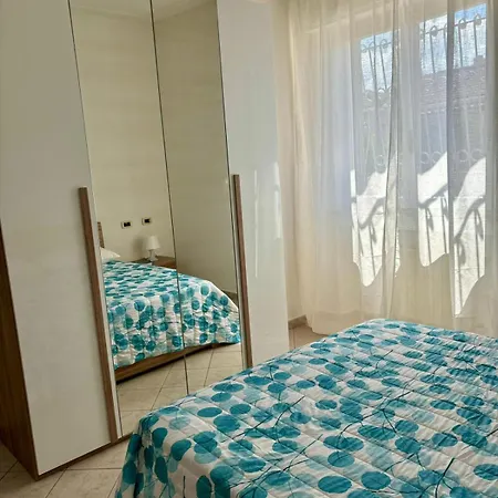 Апартаменты Sole E Mare - Виареджо